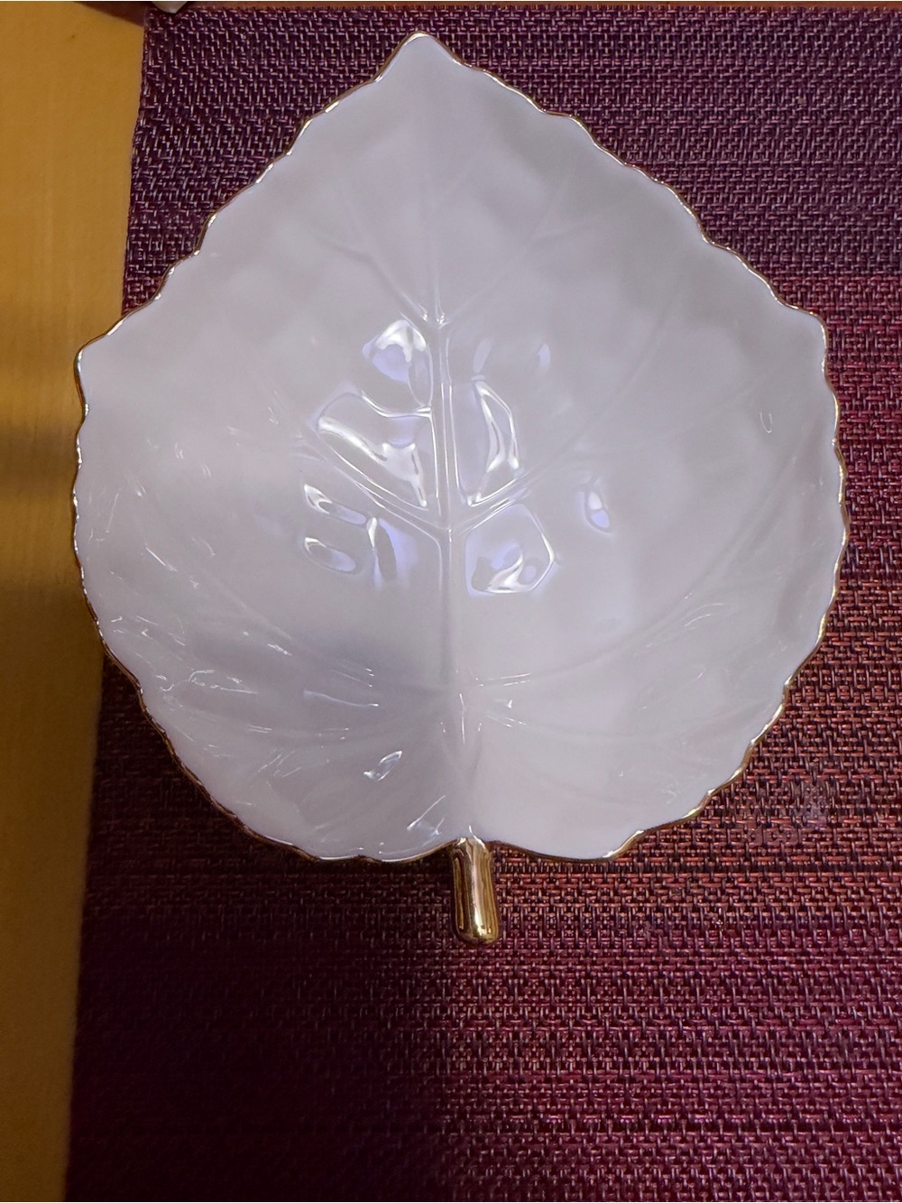 Lenox White Leaf-Shaped Ceramic Serving Dish with Gold Rim